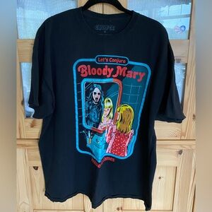 Black Graphic Tee - Short Sleeve